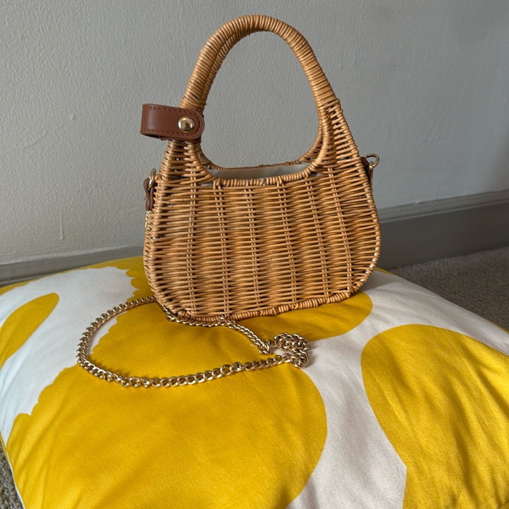 Tuckernuck Wicker Mini Bag with Brown Leather Trim and Gold Chain - Picture 2 of 12